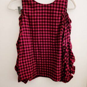 NWOT Red & Black Checkered Exposed Shoulder Ruffled Puffy Sleeve Top, Med
